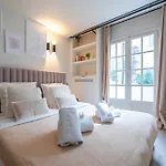 Elegant Apartment - 2Br - 6P - Notre Dame Cathedral