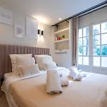 Elegant Apartment - 2Br - 6P - Notre Dame Cathedral