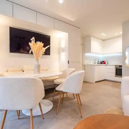 Appartamento Elegant - 2br - 6p - Notre Dame Cathedral *